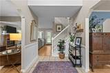 816 Woodcott Dr - Photo 3