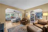 816 Woodcott Dr - Photo 6
