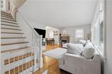 118 Pochin Pl - Photo 10