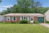946 Red Oak Cir - Photo 1
