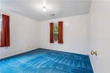 946 Red Oak Cir - Photo 11