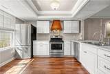 1661 Jameson Dr - Photo 2
