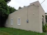 1505 42nd St - Photo 3