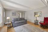 689 Churchill Dr - Photo 26