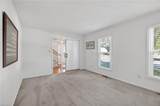 689 Churchill Dr - Photo 9