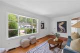 404 Eisenhower Cir - Photo 3