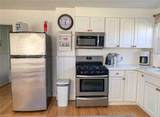 637 Madison Ave - Photo 3
