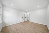 1105 Debussy Ct - Photo 32