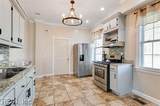 415 Lee St - Photo 6