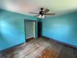 9218 Mason Creek Rd - Photo 11