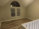 813 Gas Light Ln - Photo 9