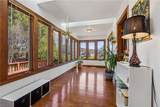 221 Woodburn Dr - Photo 18