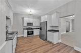 629 27th St - Photo 2