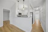 2708 Halsey St - Photo 7
