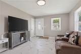 1106 Anne Ave - Photo 5