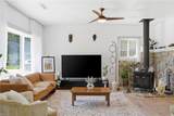 925 Lamplight Ln - Photo 3