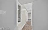 1010 Barclay Sq - Photo 10