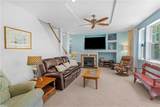 2711 Deerfield Cres - Photo 22