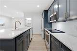 509 20th St - Photo 3