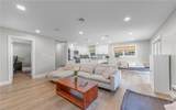 725 Great Neck Rd - Photo 3