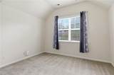 2624 Bapaume Ave - Photo 29
