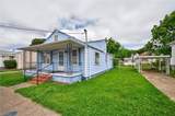 948 Avenue H - Photo 2