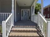404 Clay St - Photo 3