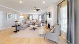 725 Crestfield Dr - Photo 5