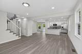 212 Boswell Dr - Photo 2