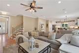 118 Collington Rn - Photo 10