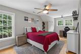 118 Collington Rn - Photo 21