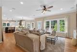 118 Collington Rn - Photo 9