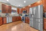 1005 Raven Hill Rd - Photo 2