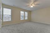2402 Hanson Ave - Photo 30
