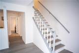 552 Lanier Cres - Photo 4