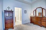 221 Richmond Ave - Photo 22