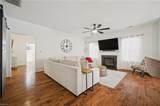 712 Creekwood Dr - Photo 10