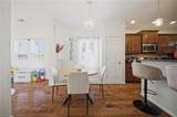 712 Creekwood Dr - Photo 19