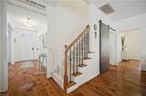 712 Creekwood Dr - Photo 9