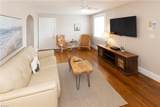 419 26th St - Photo 8