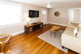 419 26th St - Photo 9