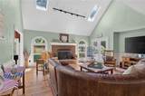 1006 Seville Dr - Photo 12