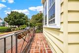 222 Glasgow St - Photo 3