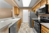 315 Gainsborough Sq - Photo 10