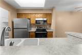 315 Gainsborough Sq - Photo 11