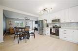 945 Aberdeen Ln - Photo 10
