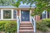 3208 Meadowbrook Ln - Photo 2