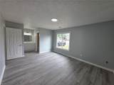 1211 Haig Cir - Photo 2