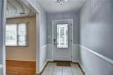 2412 Pine Tree Way - Photo 2