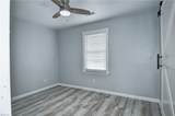 2412 Pine Tree Way - Photo 25